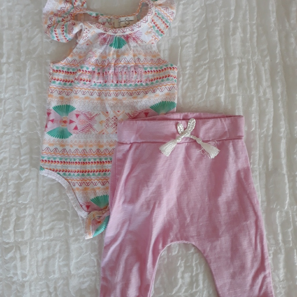 Jessica Simpson 2 piece set